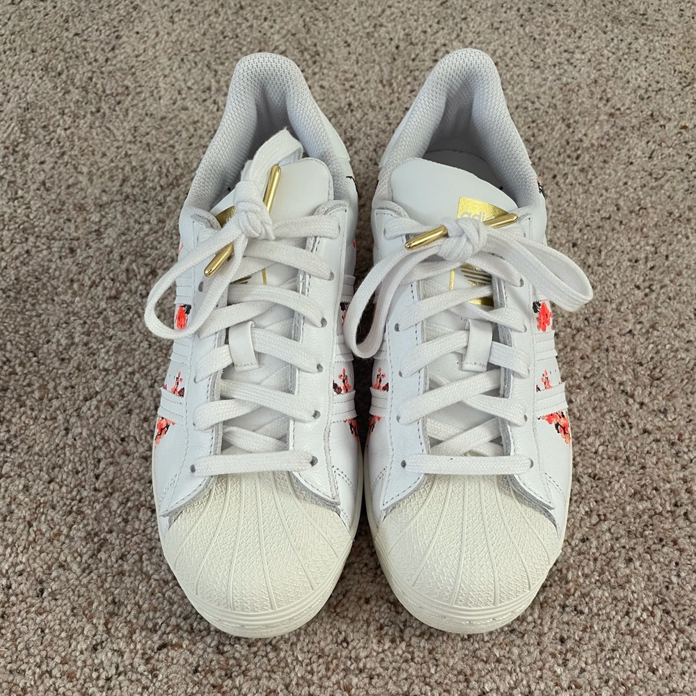 Adidas Superstar